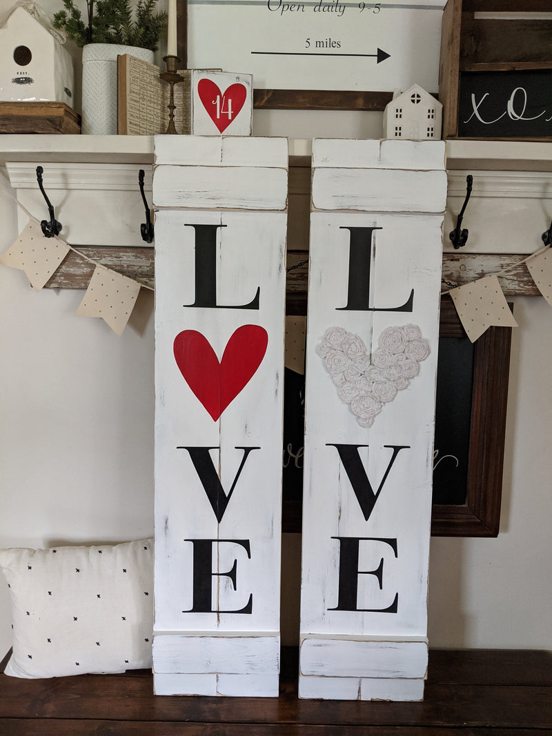 Love 4ft Sign